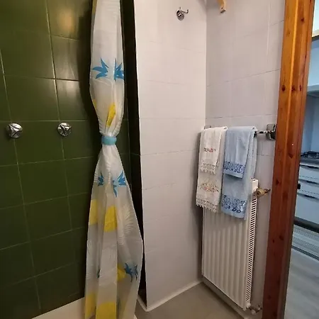 Accogliente A Con Parcheggio